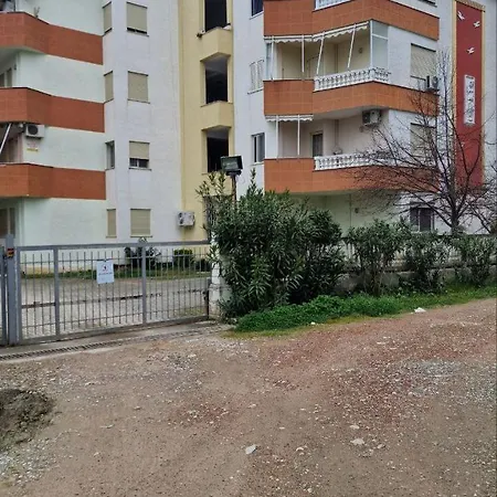 Sea Apartament Golem (Tirana)