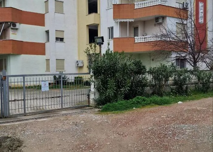 Sea Apartment Golem (Tirana)